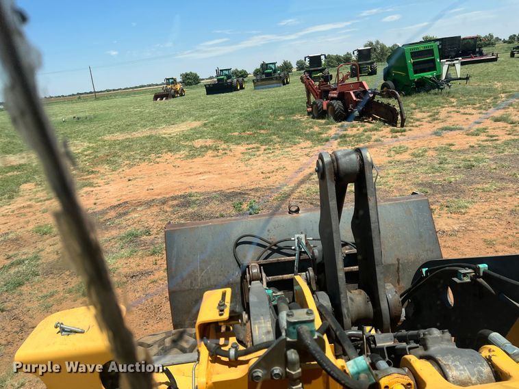 image for item DN4677 2004 Volvo L70E  wheel loader