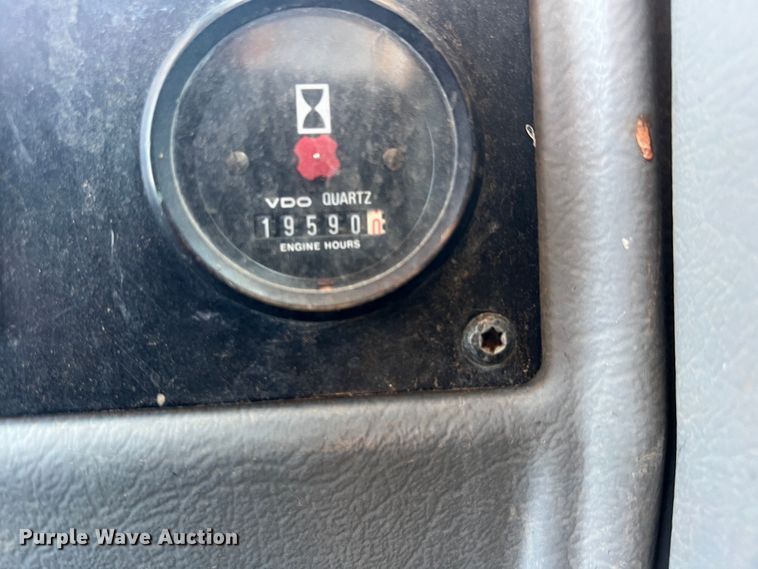 image for item DN4677 2004 Volvo L70E  wheel loader