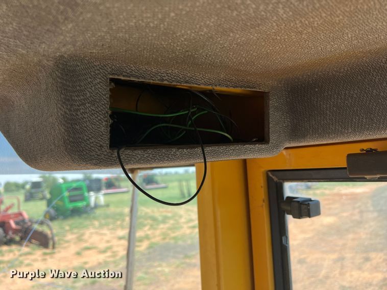 image for item DN4677 2004 Volvo L70E  wheel loader