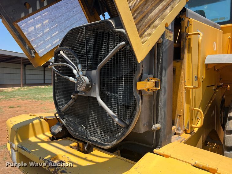 image for item DN4677 2004 Volvo L70E  wheel loader