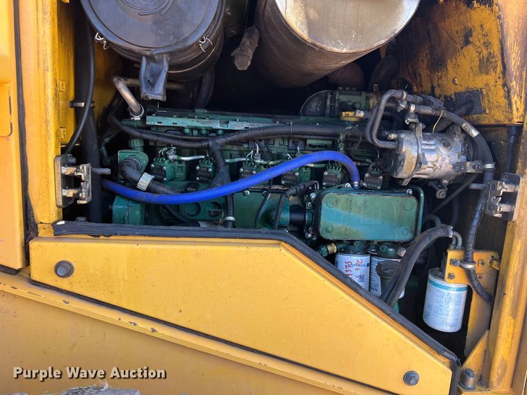 image for item DN4677 2004 Volvo L70E  wheel loader