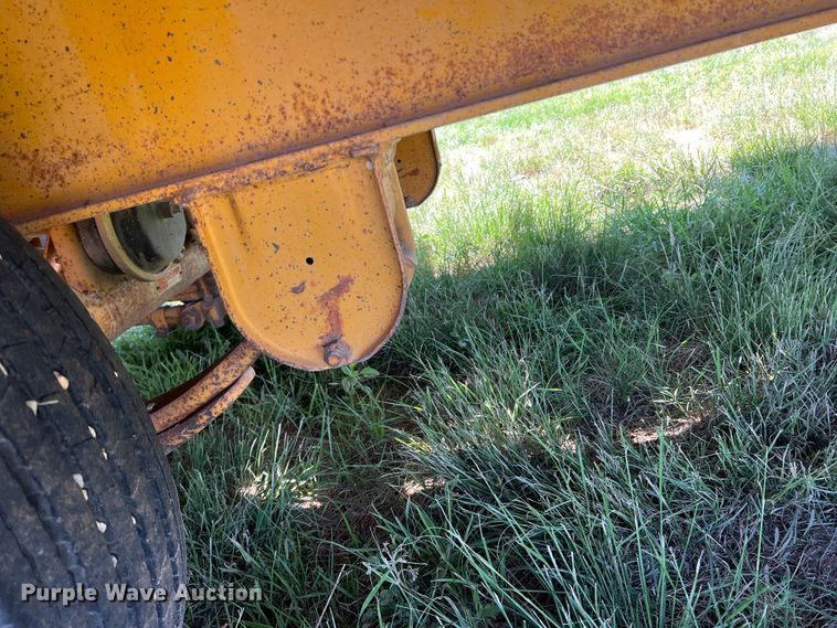 image for item DN4678 1996 Better Built  equipment trailer