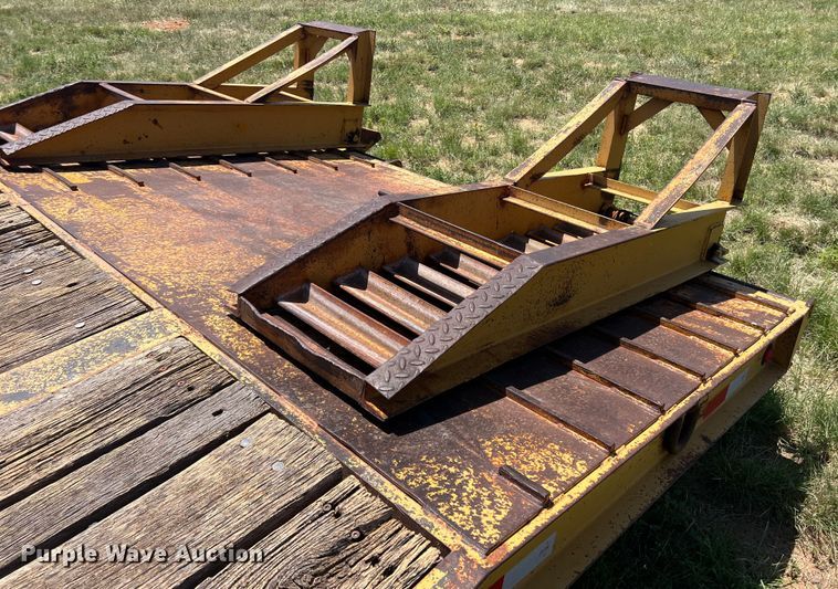 image for item DN4678 1996 Better Built  equipment trailer