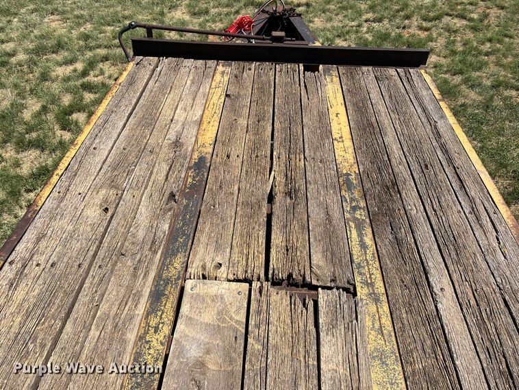 image for item DN4678 1996 Better Built  equipment trailer