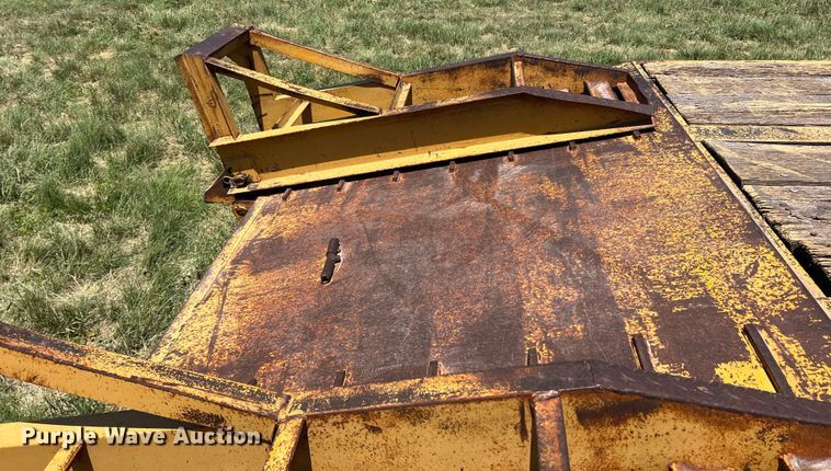 image for item DN4678 1996 Better Built  equipment trailer