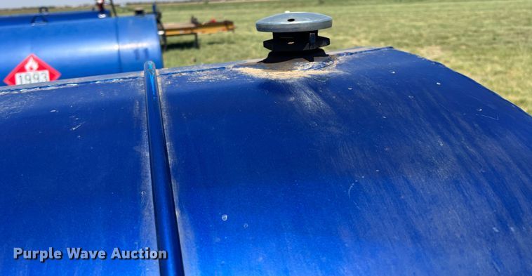 image for item DN4681 1997 Shop built  fuel trailer