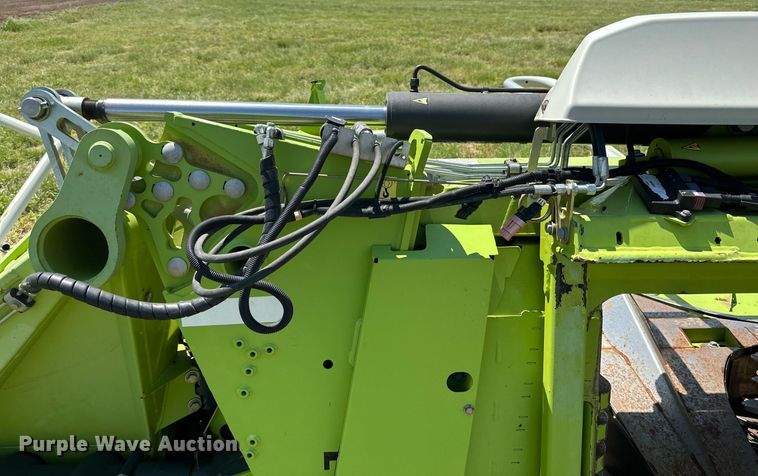image for item DN4682 2016 Claas 750  rotary forage head