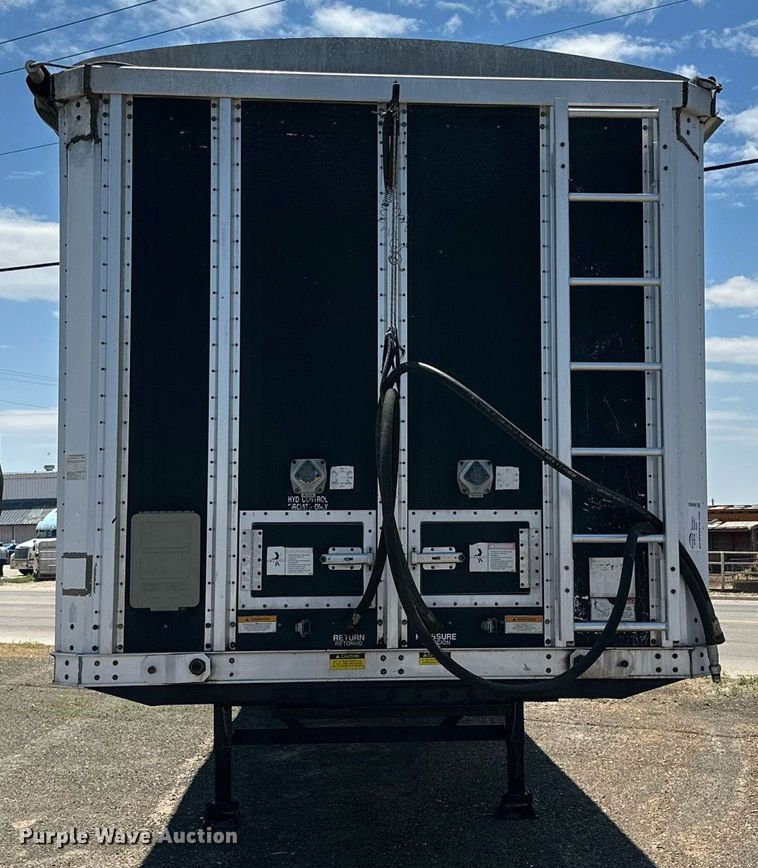 image for item DN4683 2007 Aulick Auluminator  live bottom trailer