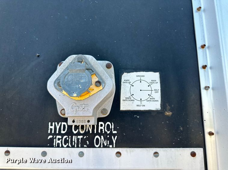 image for item DN4683 2007 Aulick Auluminator  live bottom trailer