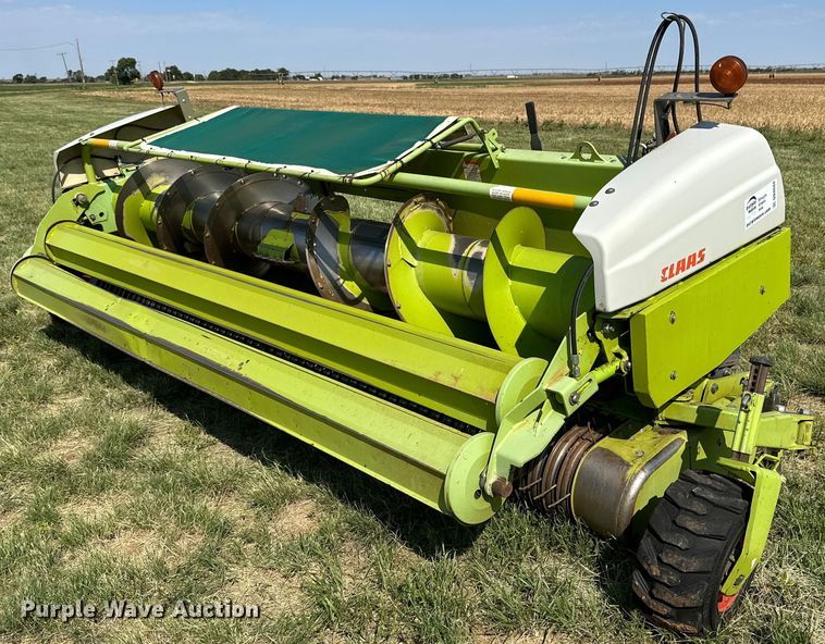 image for item DN4684 2014 Claas 380  pickup head