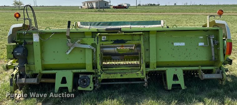 image for item DN4684 2014 Claas 380  pickup head