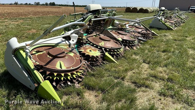 image for item DN4688 Claas 750  rotary forage head