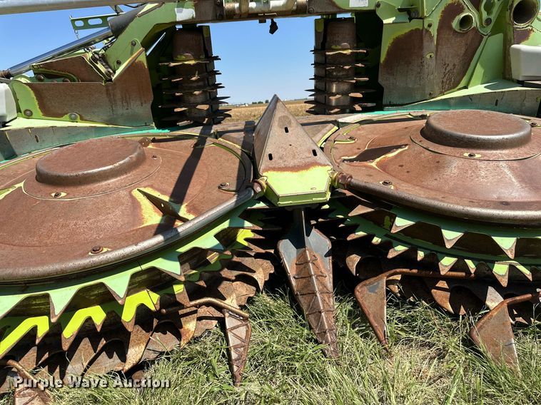 image for item DN4688 Claas 750  rotary forage head