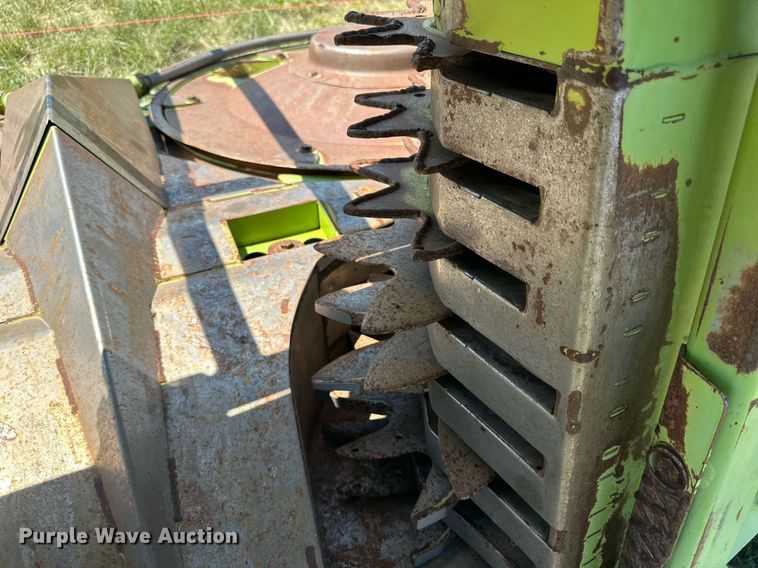 image for item DN4688 Claas 750  rotary forage head