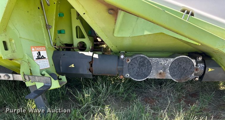 image for item DN4688 Claas 750  rotary forage head