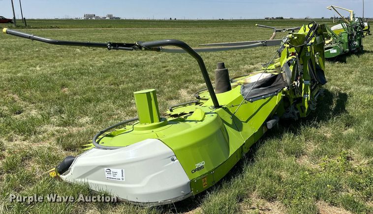 image for item DN4689 2021 Claas Orbis 750  rotary forage head