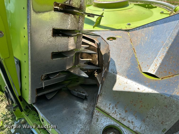 image for item DN4689 2021 Claas Orbis 750  rotary forage head