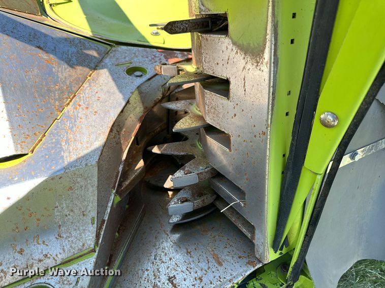 image for item DN4689 2021 Claas Orbis 750  rotary forage head