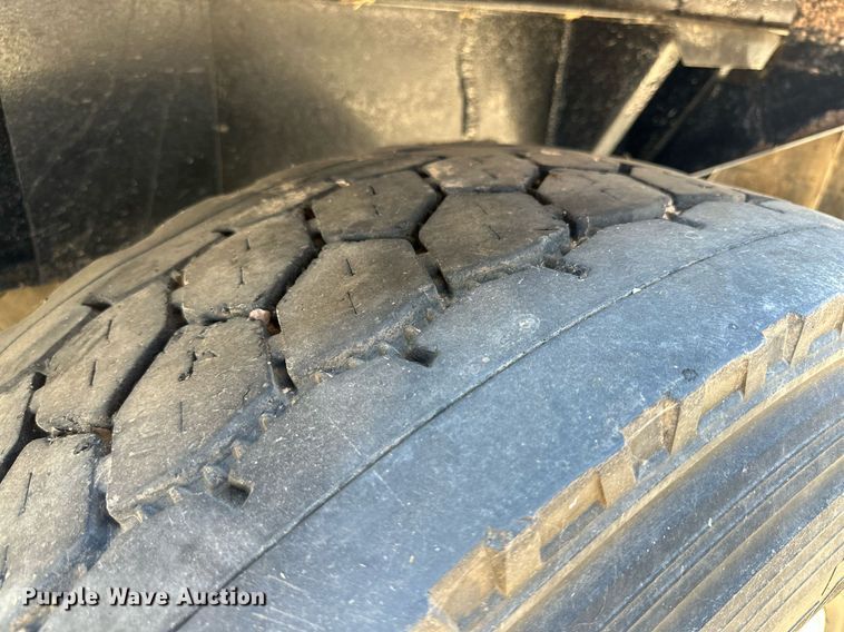 image for item DN4691 2007 Aulick Auluminator  live bottom trailer