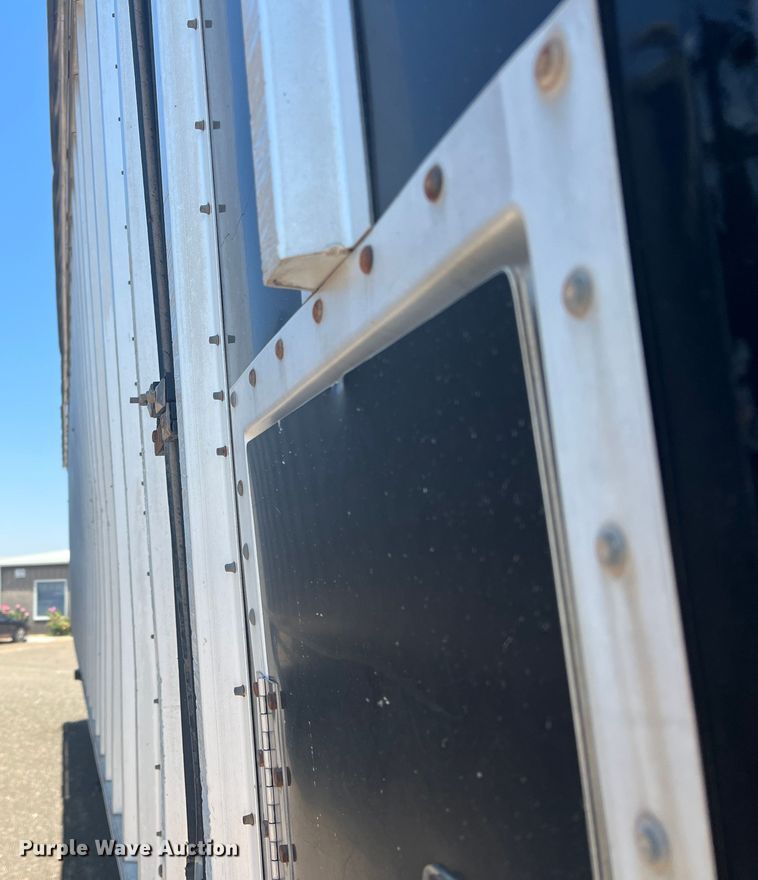 image for item DN4692 2007 Aulick Auluminator  live bottom trailer