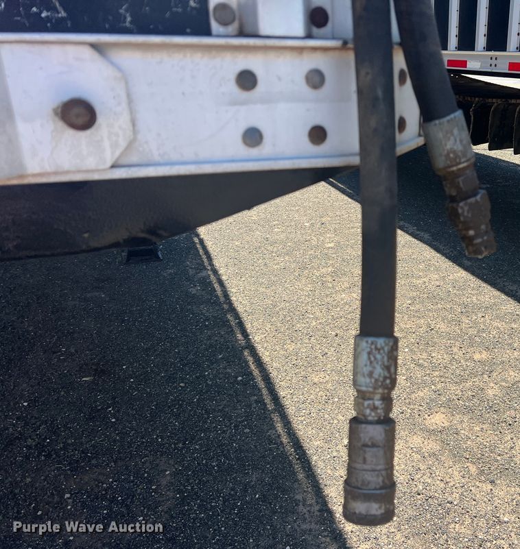 image for item DN4692 2007 Aulick Auluminator  live bottom trailer