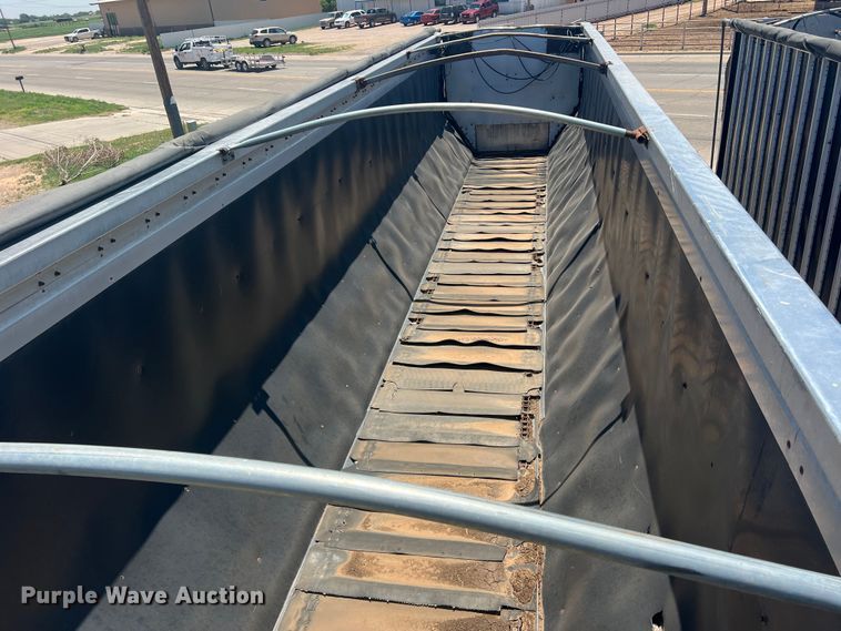 image for item DN4692 2007 Aulick Auluminator  live bottom trailer