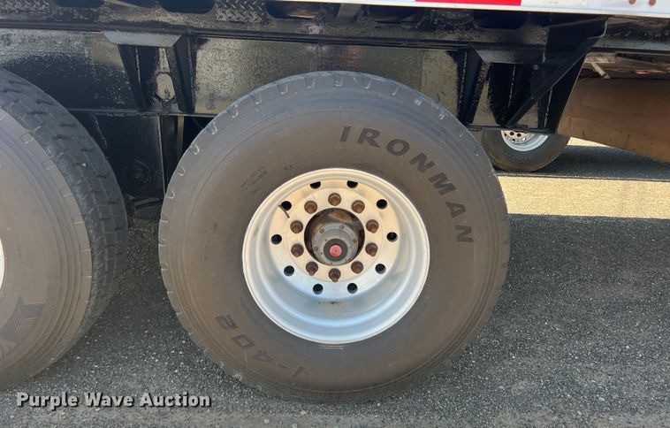 image for item DN4692 2007 Aulick Auluminator  live bottom trailer