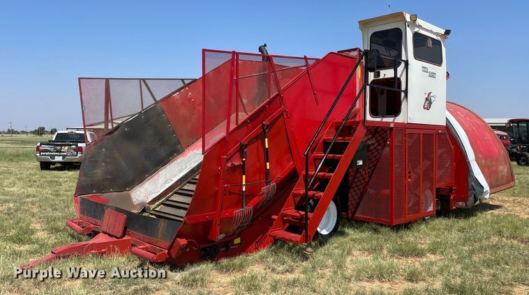 image for item DN4694 2008 Versa ID1014  silage bagger