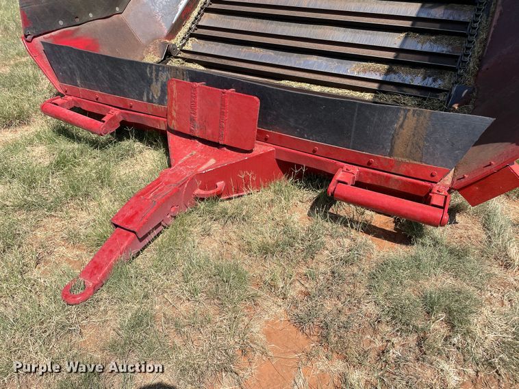 image for item DN4694 2008 Versa ID1014  silage bagger