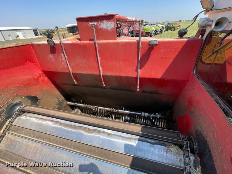 image for item DN4694 2008 Versa ID1014  silage bagger