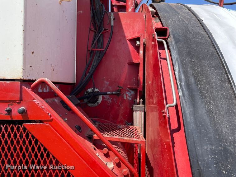 image for item DN4694 2008 Versa ID1014  silage bagger