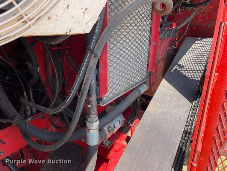 image for item DN4694 2008 Versa ID1014  silage bagger