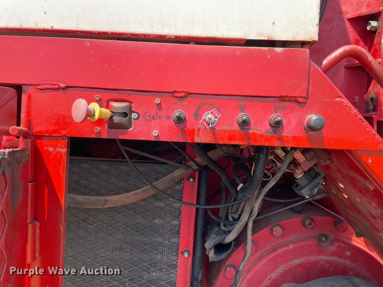 image for item DN4694 2008 Versa ID1014  silage bagger