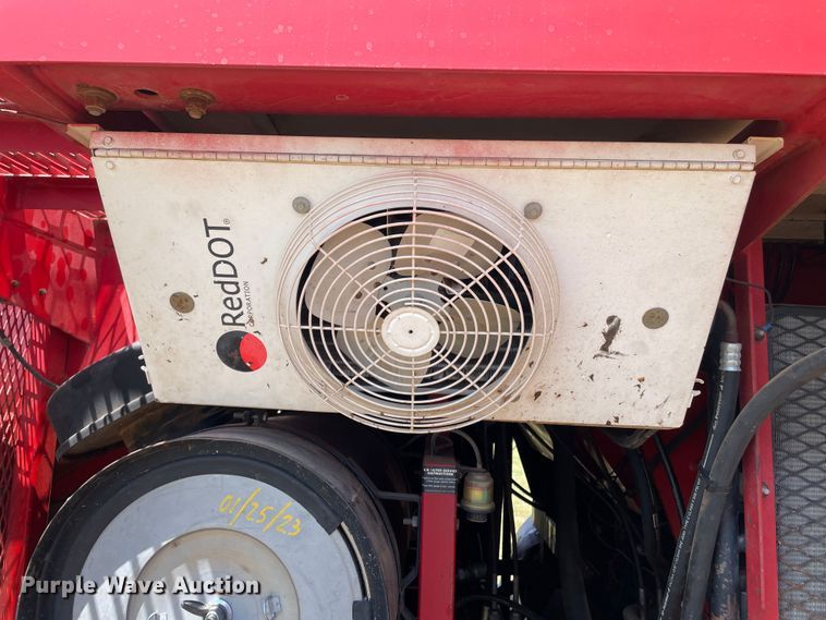 image for item DN4694 2008 Versa ID1014  silage bagger