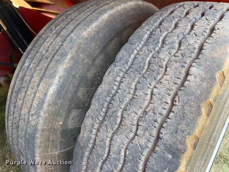 image for item DN4694 2008 Versa ID1014  silage bagger