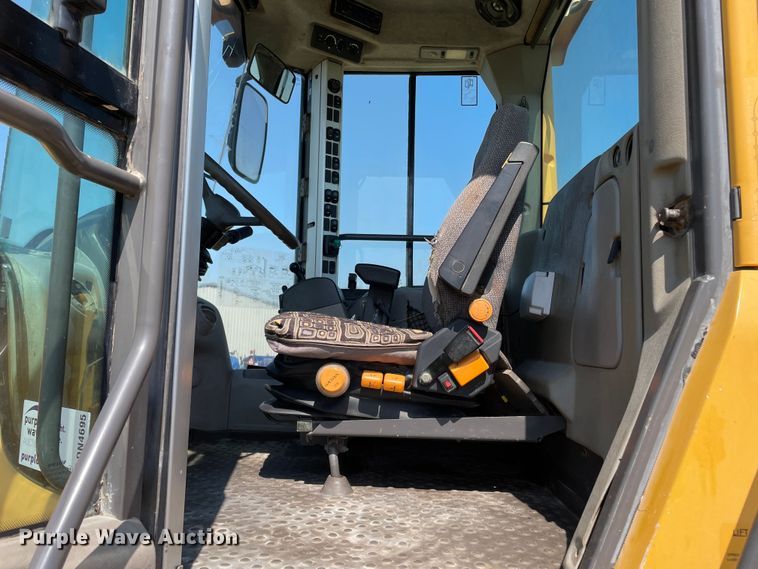 image for item DN4695 2007 Volvo L70F  wheel loader