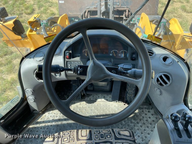 image for item DN4695 2007 Volvo L70F  wheel loader