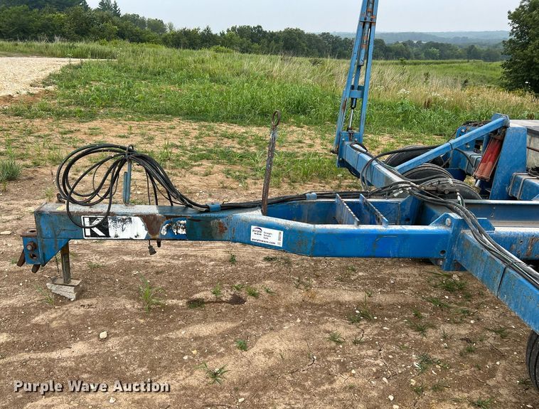 image for item DO2194 Kinze 2000DF  split row no-till planter