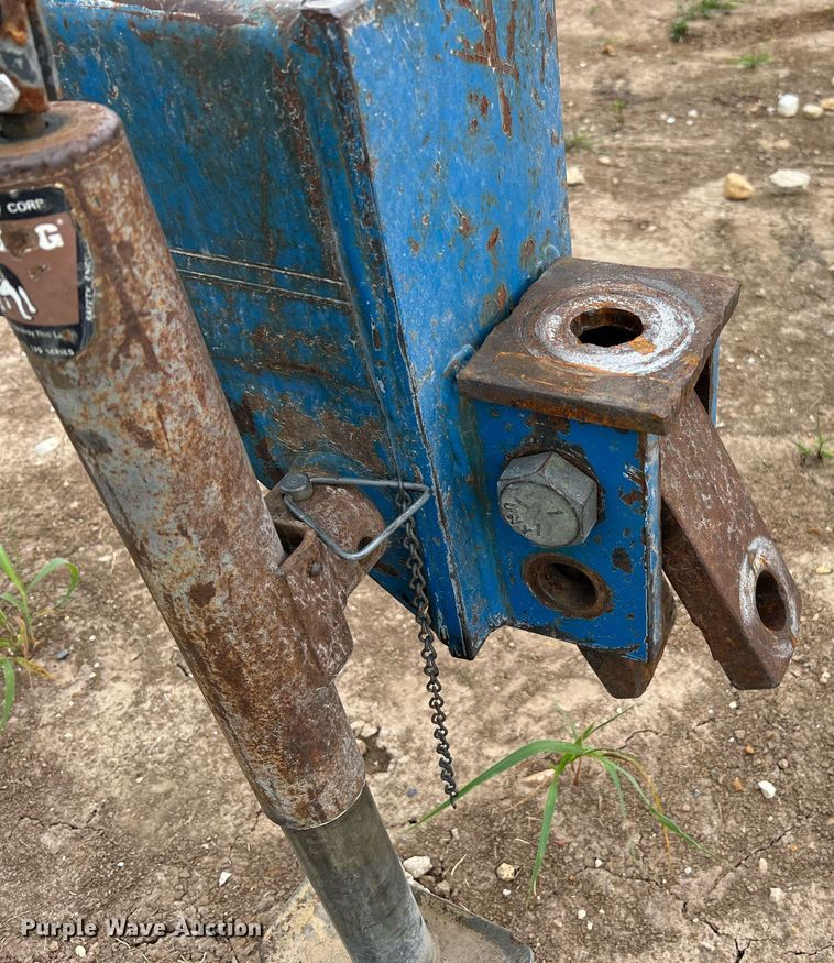 image for item DO2194 Kinze 2000DF  split row no-till planter