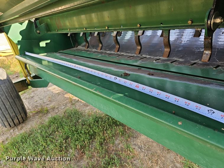 image for item DO2801 Bridgeview Mfg, Inc. Bale King Vortex 3100  bale processor