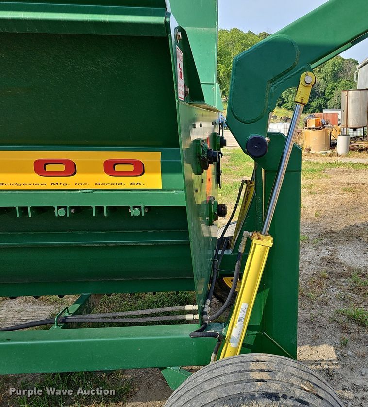 image for item DO2801 Bridgeview Mfg, Inc. Bale King Vortex 3100  bale processor