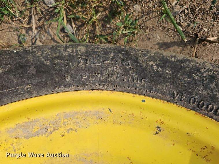 image for item DO2801 Bridgeview Mfg, Inc. Bale King Vortex 3100  bale processor