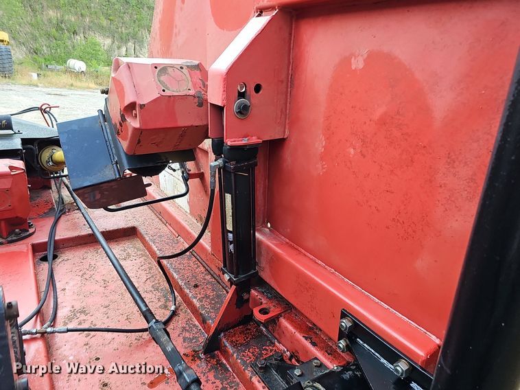 image for item DO2803 2004 Bush Hog 2615 Legend  batwing rotary mower