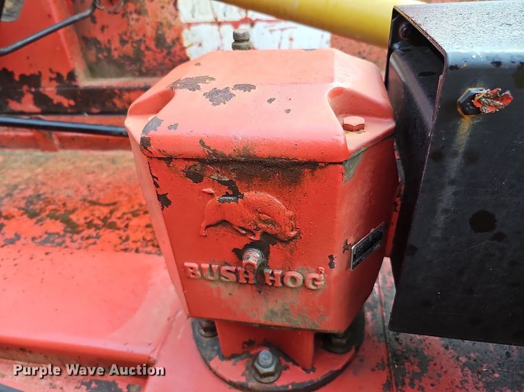 image for item DO2803 2004 Bush Hog 2615 Legend  batwing rotary mower