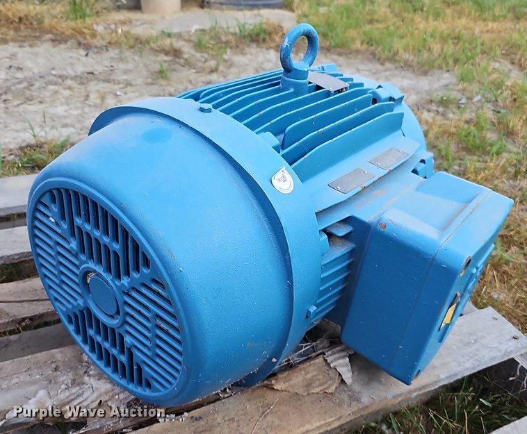 image for item DO2804 2014 WEG 02518XT3E284TC  electric motor