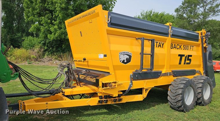 image for item DO2805 2021 TerraKat T15  manure spreader