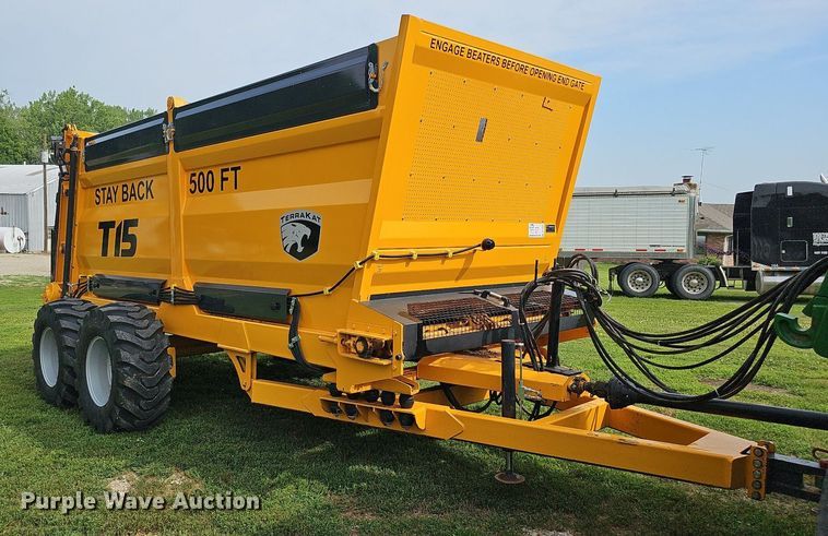 image for item DO2805 2021 TerraKat T15  manure spreader
