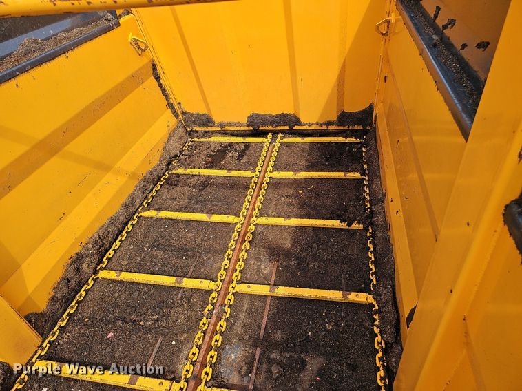 image for item DO2805 2021 TerraKat T15  manure spreader