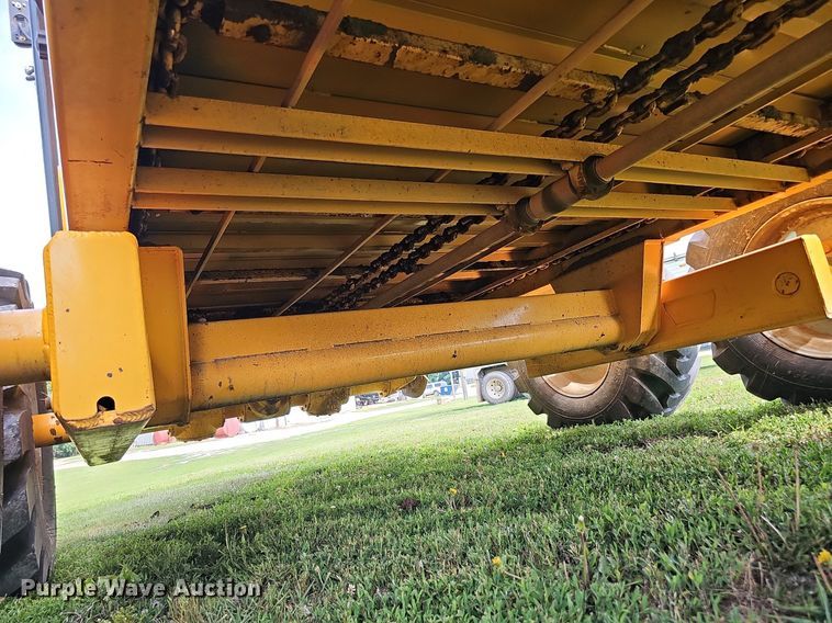 image for item DO2805 2021 TerraKat T15  manure spreader