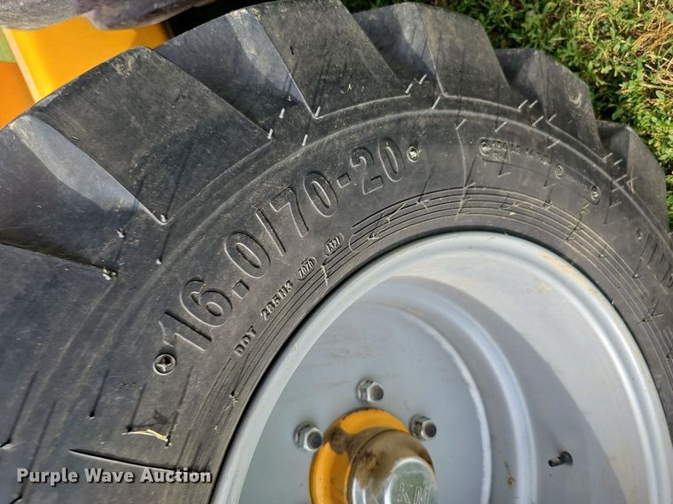 image for item DO2805 2021 TerraKat T15  manure spreader